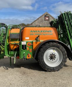 Amazone UG3000 trailed sprayer
