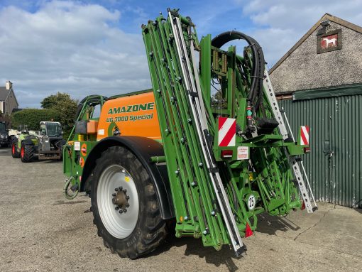 Amazone UG3000 trailed sprayer - Image 4