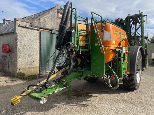 Amazone UG3000 trailed sprayer - Image 3