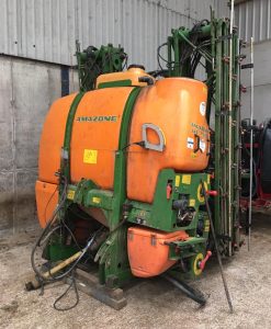 Amazone UF1501 mounted sprayer