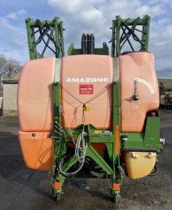 Amazone UF1501 mounted sprayer