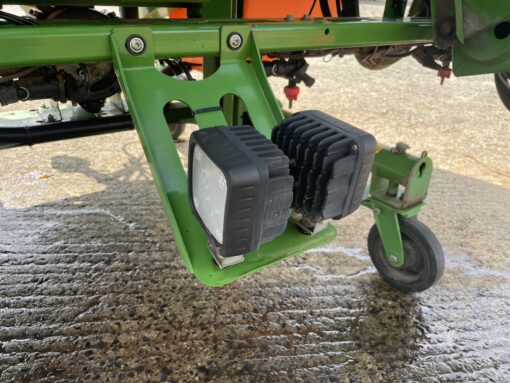 Amazone UF1801 mounted sprayer - Image 12