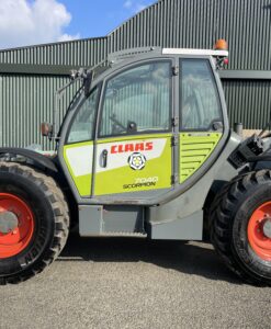 Claas Scorpion 7040 Varipower