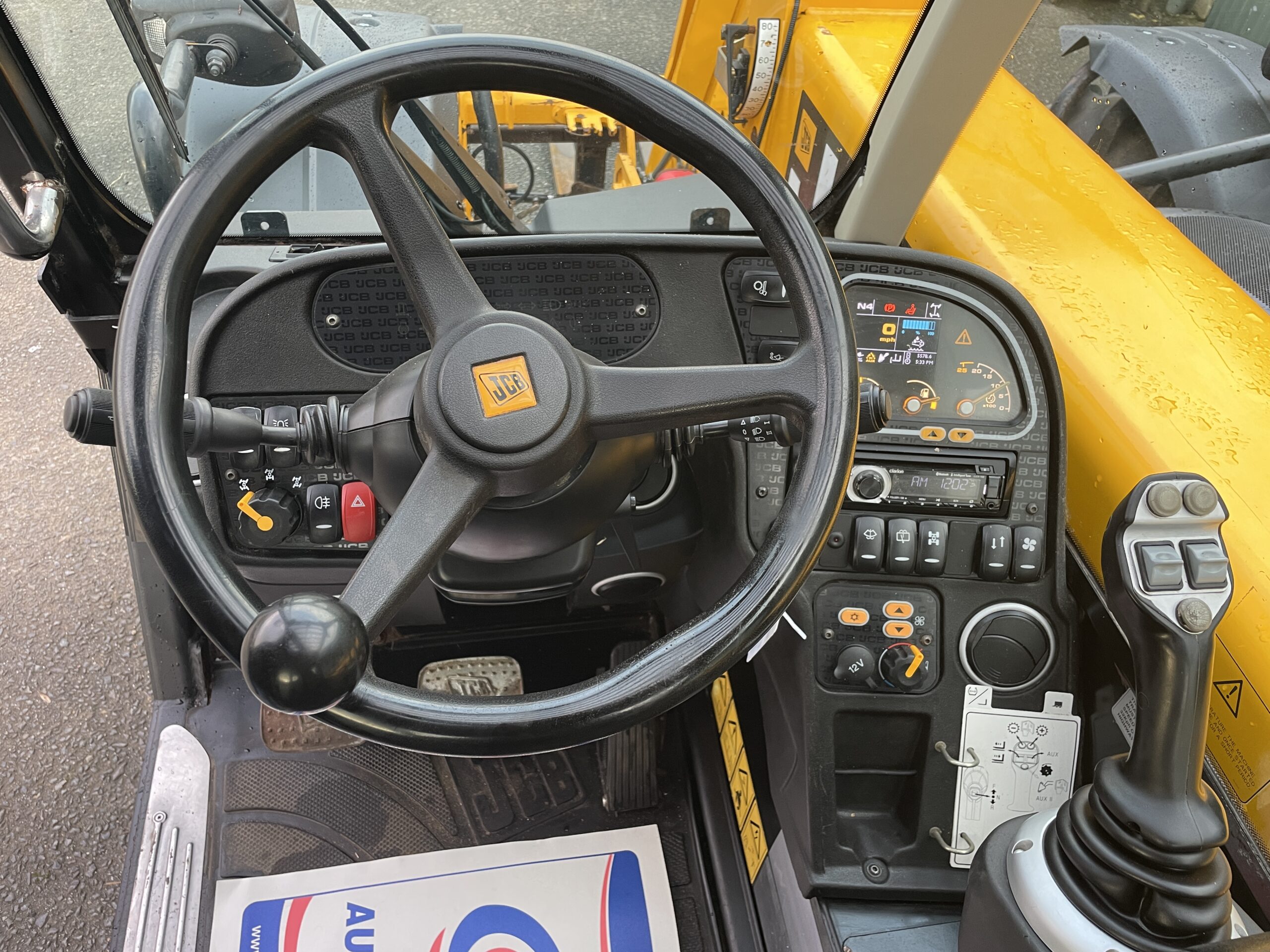 2018 JCB 536-60 Agri Super - Image 13