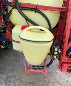 Alternative view of 2011 Hardi Master Plus sprayer